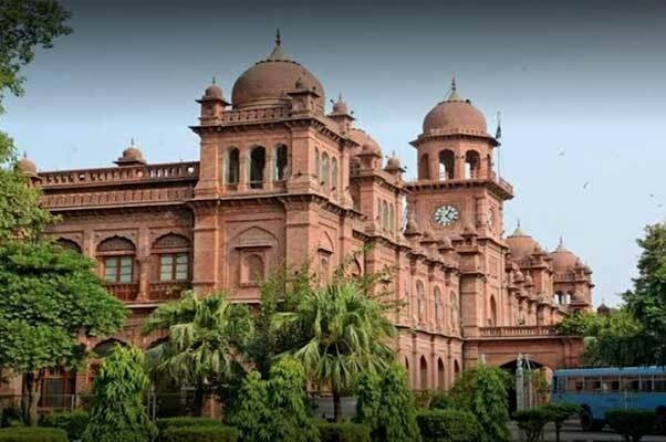 پنجاب،کالجز اساتذہ کے تبادلوں کے لیے اجازت مل گئی